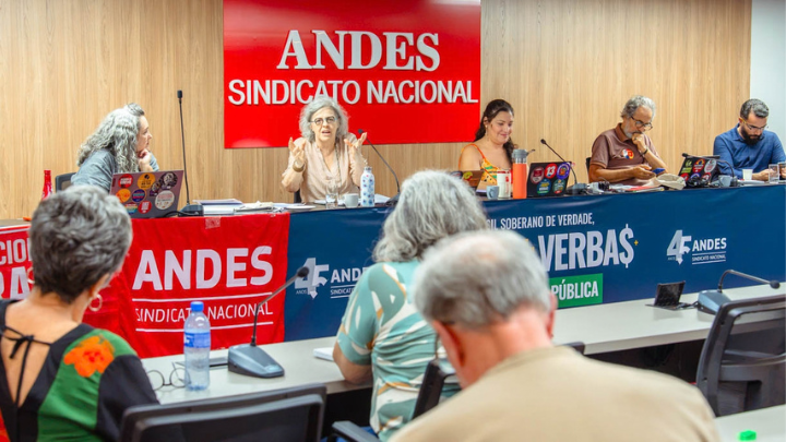 CATEGORIA | Docentes debatem saúde, trabalho e aposentadoria em eventos nacionais do ANDES