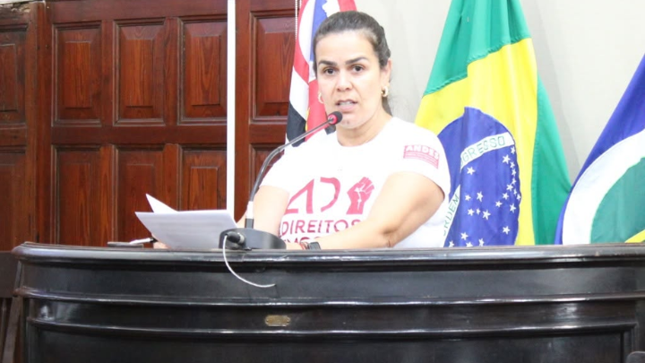 REPÚDIO | Na Câmara de São Carlos, presidenta da ADUFSCar exige respeito à UFSCar e à comunidade universitária